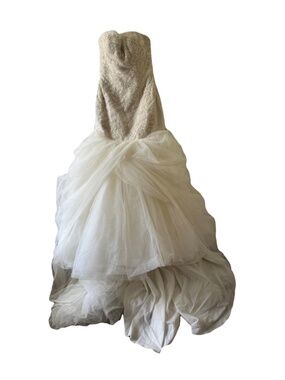 bobbin net plunging flange skirt bridesmaid dress Floating By Plunging Neckline Mesh Overlay Midi Dress Sage main image 1